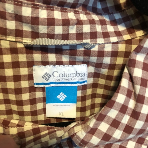 🏖3/30 Columbia short sleeve Button down - Picture 2 of 3